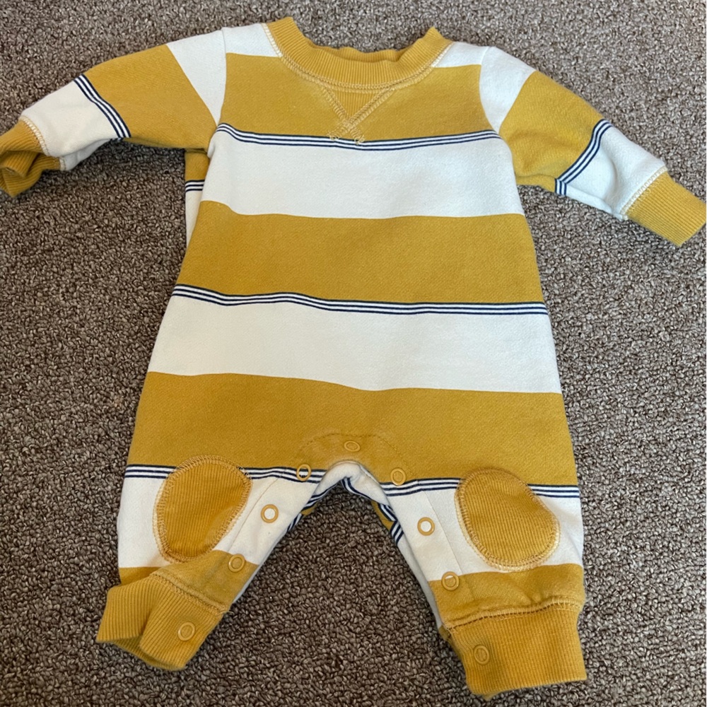 Yellow &White suit